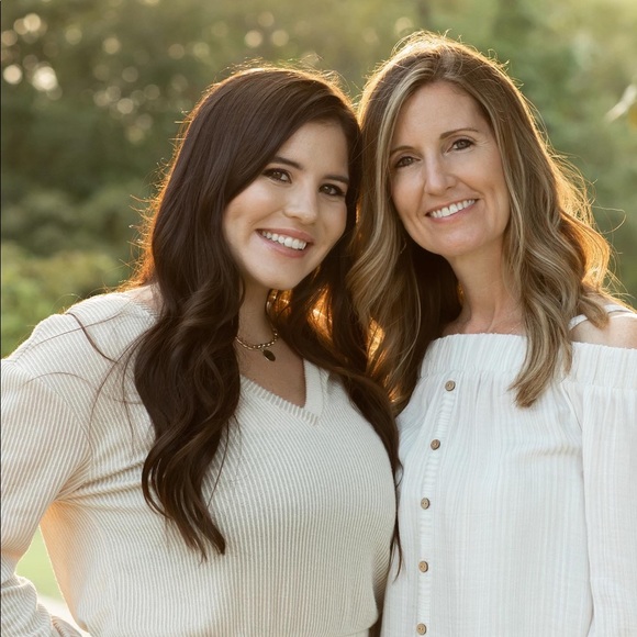 Meet your posher, Jordyn - Picture 8 of 16